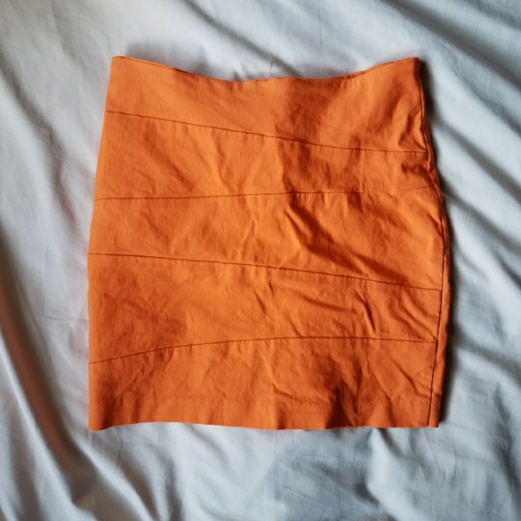 Lot of bodycon skirts - Picture 4 of 8